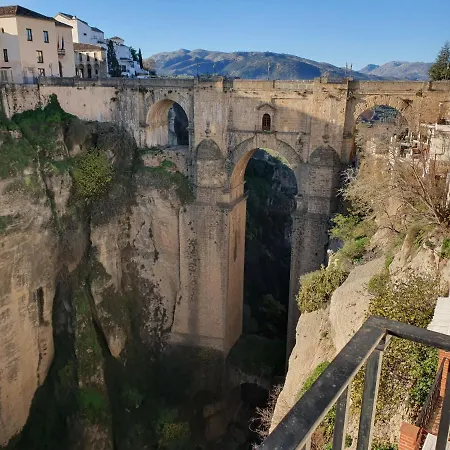 Balcones Del Tajo * ロンダ