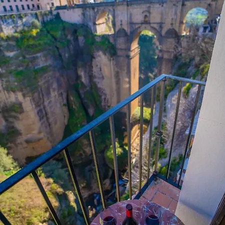 Balcones Del Tajo * ロンダ