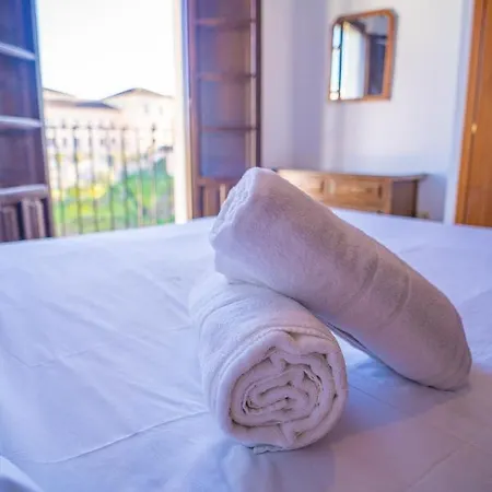 Balcones Del Tajo * ロンダ